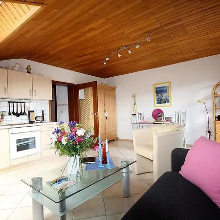 Ferienhaus-holzapfel-ferienwohnung-sonnenwiese